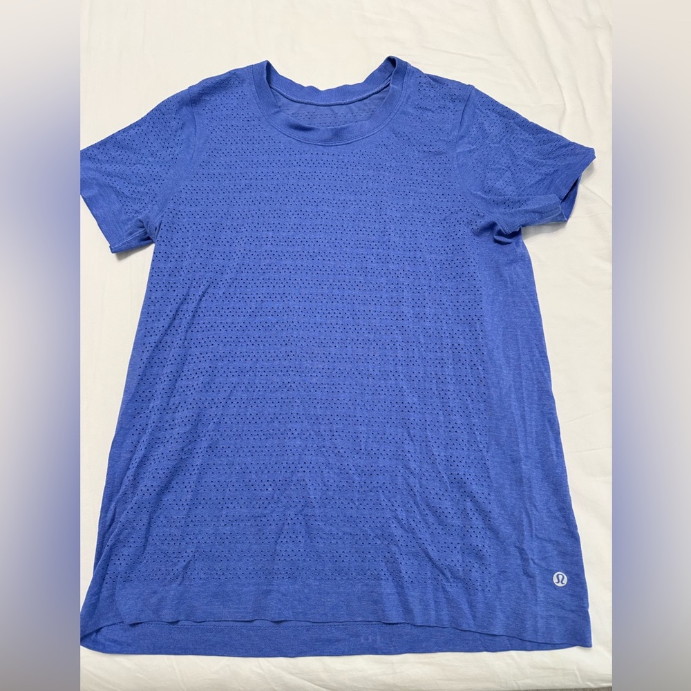 Lululemon Women's Relaxed Fit Tech T-shirt Size 8
